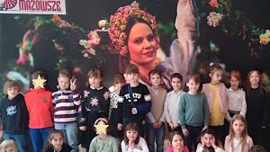 Roztańczona i rozśpiewana bajka muzyczna Kolory