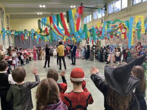 Bal karnawałowy klas 1-3