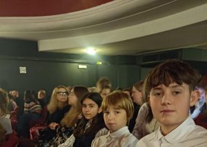 Teatr wieczorową porą