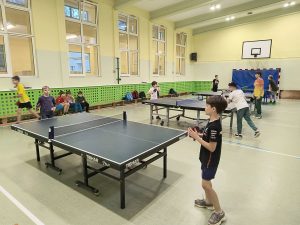 Świąteczny turniej tenisa stołowego